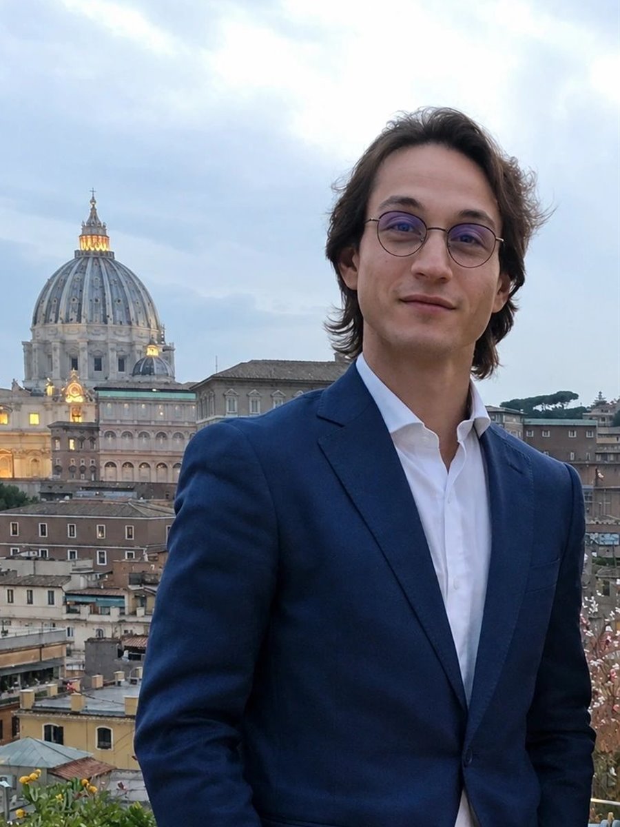 Ritratto di Alessandro D'Amico